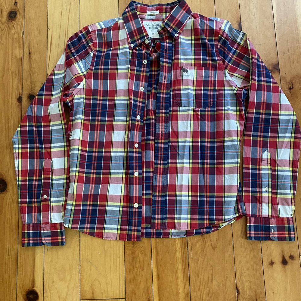 Red Plaid Abercrombie & Fitch Button-up